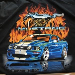 Ford Mustang T-shirt L
